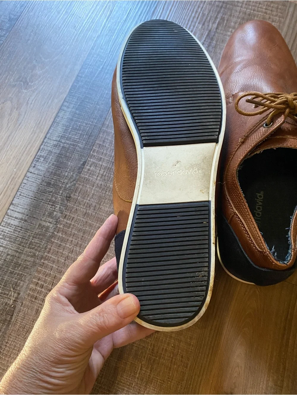 Men's Lace-Up Derby Shoes in Chestnut Brown with Navy Heel